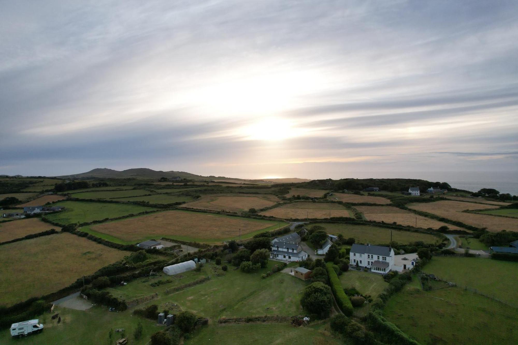 Trefechan Wen Barn Llanwnda  Exterior photo